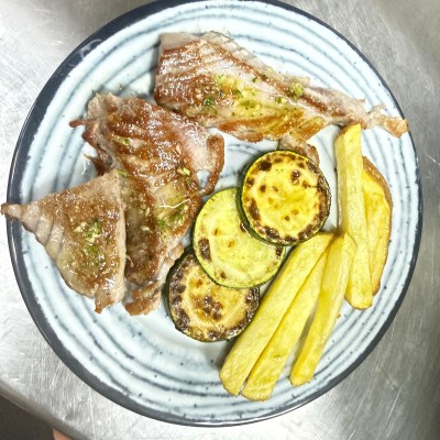FILETITOS DE ATUN A LA PLANCHA